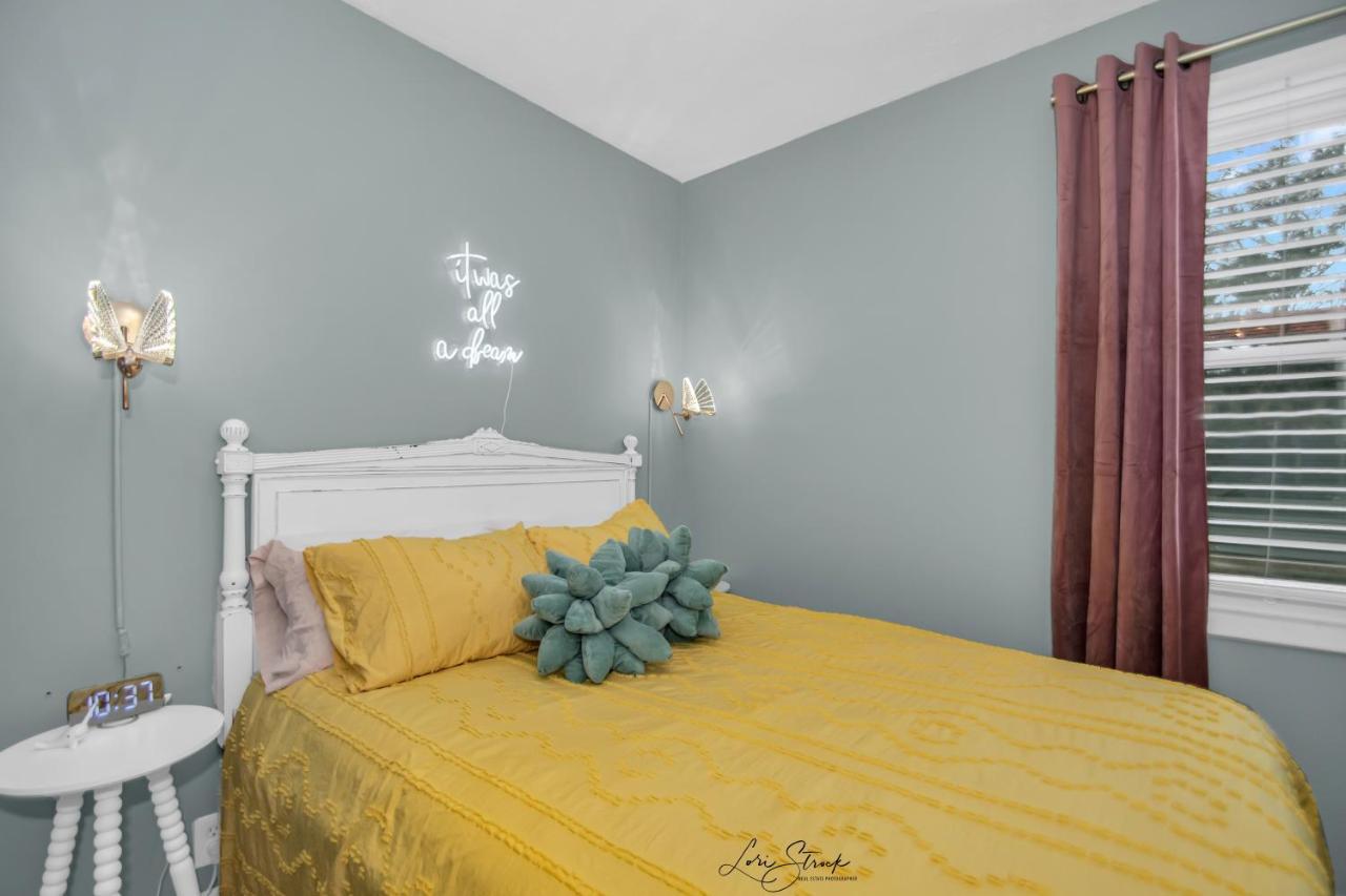 Beachglass Cottage - Family Friendly Kids And Pets Grand Beach Екстериор снимка