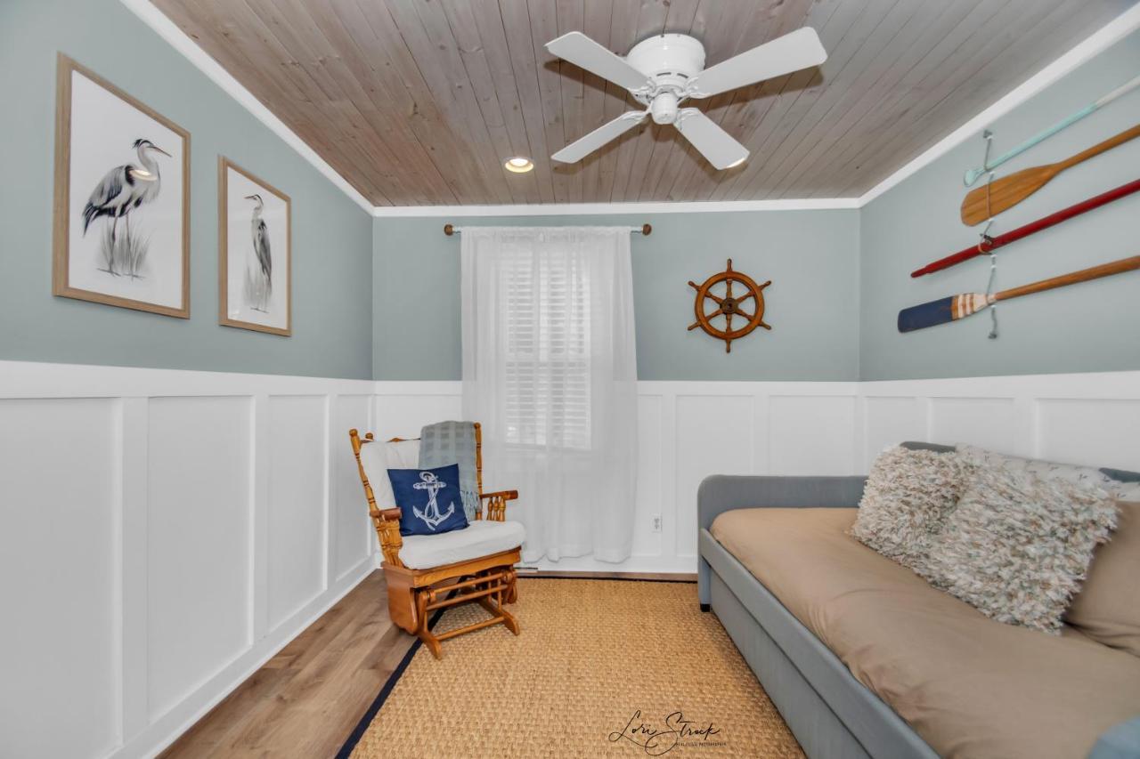 Beachglass Cottage - Family Friendly Kids And Pets Grand Beach Екстериор снимка
