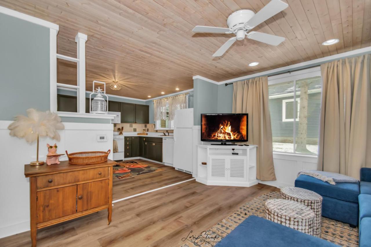 Beachglass Cottage - Family Friendly Kids And Pets Grand Beach Екстериор снимка