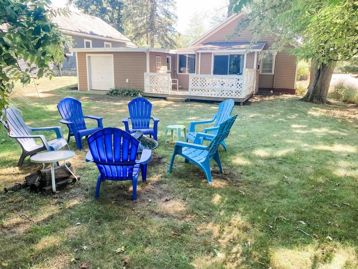 Beachglass Cottage - Family Friendly Kids And Pets Grand Beach Екстериор снимка