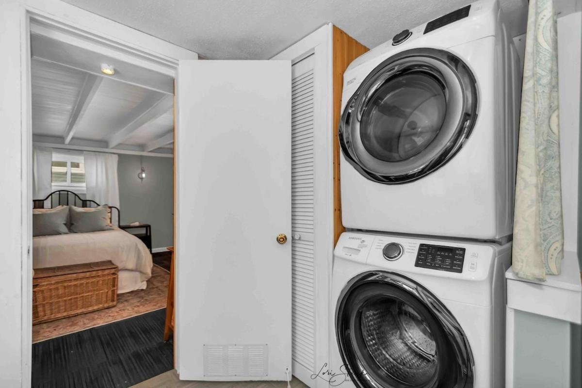 Beachglass Cottage - Family Friendly Kids And Pets Grand Beach Екстериор снимка