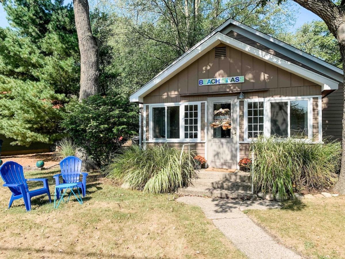 Beachglass Cottage - Family Friendly Kids And Pets Grand Beach Екстериор снимка